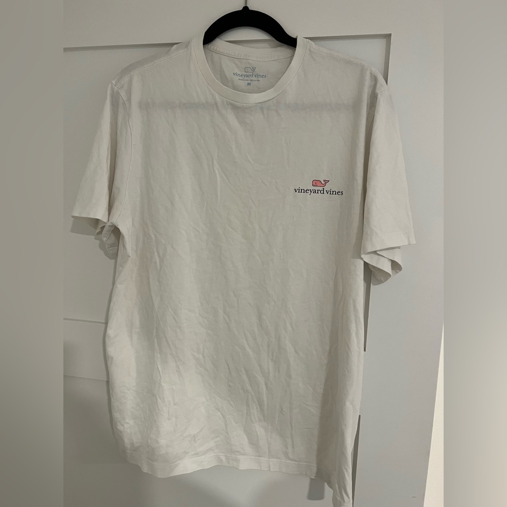 Vineyard Vines White tshirt
